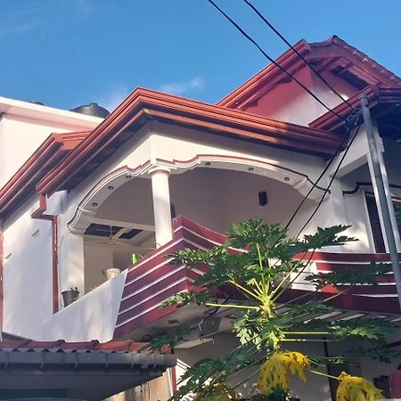 Javi Holiday Home Тринкомале Екстериор снимка